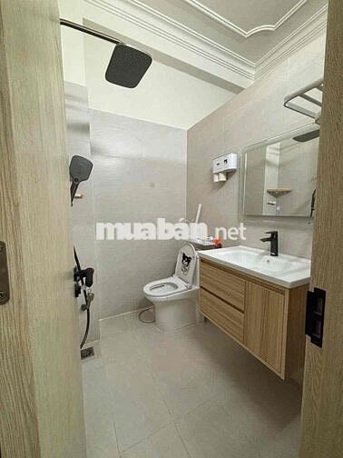 Cho Thuê 2PN 2WC 60m2 Full NT Nguyên Tầng Siêu Thoáng Ngay Đh Hoa Sen