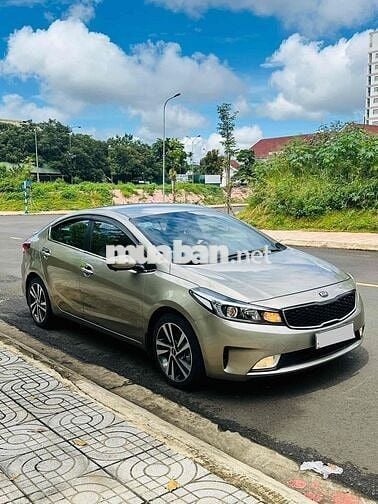 Kia Cerato 2018 1.6 MT - 57000 km