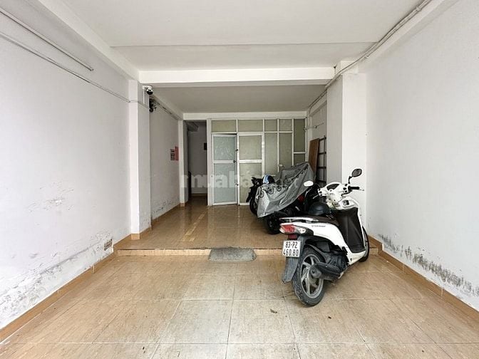 HẺM XE HƠI 7 CHỖ VÀO NHÀ GẦN MẶT TIỀN 5 TẦNG KINH DOANH ĐƯỢC