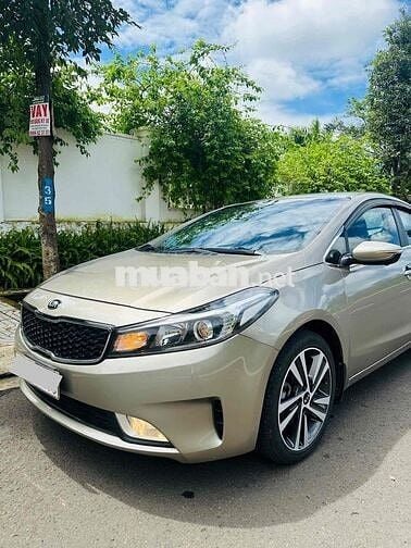 Kia Cerato 2018 1.6 MT - 57000 km