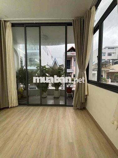 Cho Thuê 2PN 2WC 60m2 Full NT Nguyên Tầng Siêu Thoáng Ngay Đh Hoa Sen