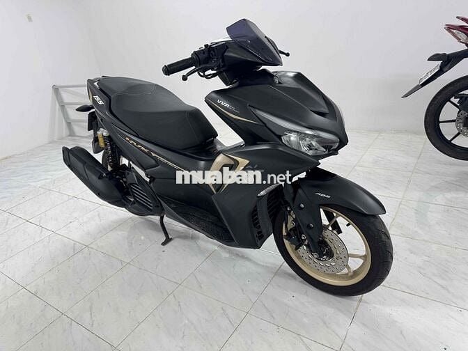 Yamaha NVX mẫu mới V2 . bstp bản cao cấp chạy lươt