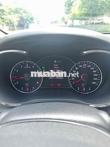 Kia Cerato 2018 1.6 MT - 57000 km