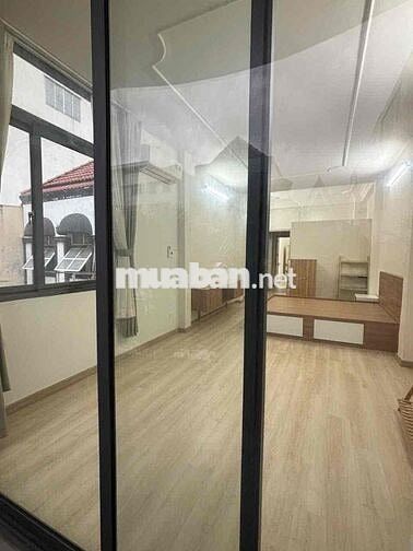 Cho Thuê 2PN 2WC 60m2 Full NT Nguyên Tầng Siêu Thoáng Ngay Đh Hoa Sen