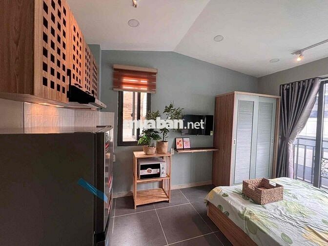 Căn Hộ Full Nội Thất Ban Công Thoáng Ngay Chợ Bà Chiểu