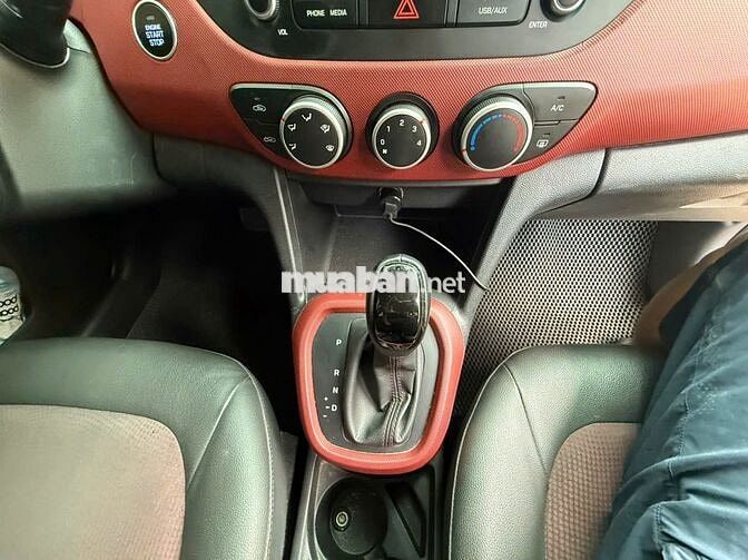 Hyundai Grand i10 2021 Grand 1.2 AT - 47000 km