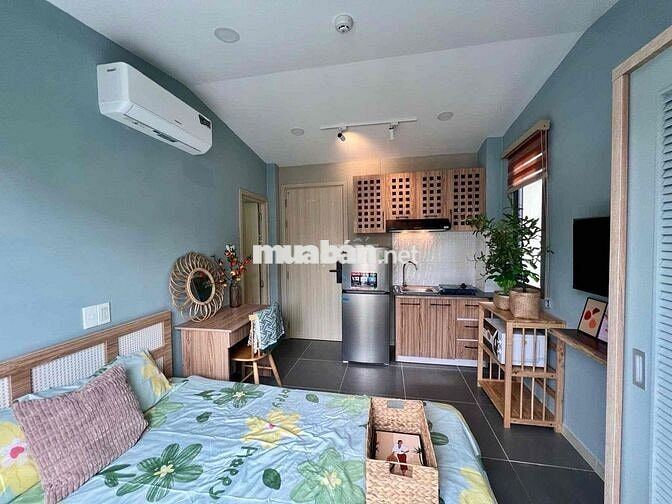 Căn Hộ Full Nội Thất Ban Công Thoáng Ngay Chợ Bà Chiểu