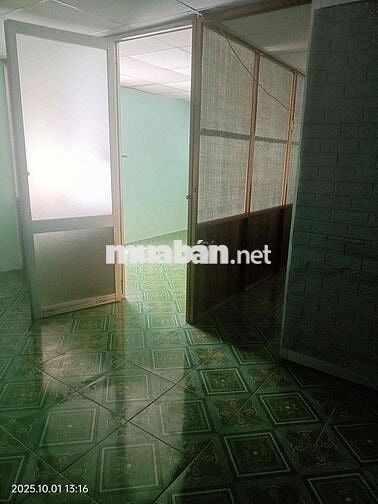 Nhà mặt tiền trệt lửng 5*12; 3pn tiện kinh doanh