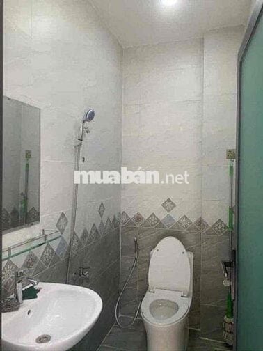 cho thuê nhà hẻm 3m thông nhà mới