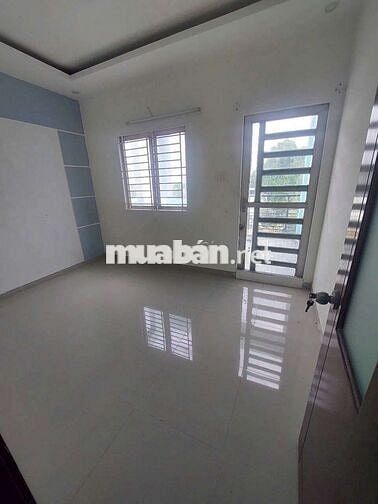 Nhà thuê gần vạn phúc,kdc Hồng Long,đg hiệp bình