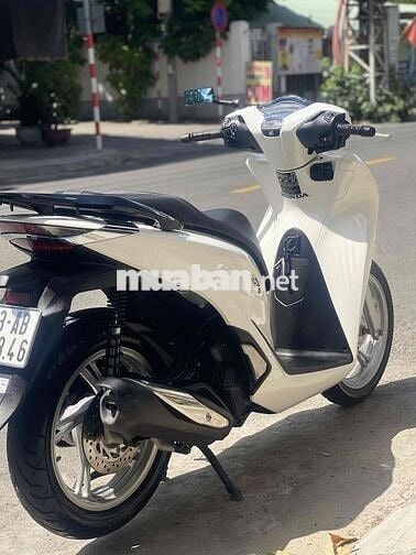 SH 2024 trắng zin phanh abs chạy 6000km
