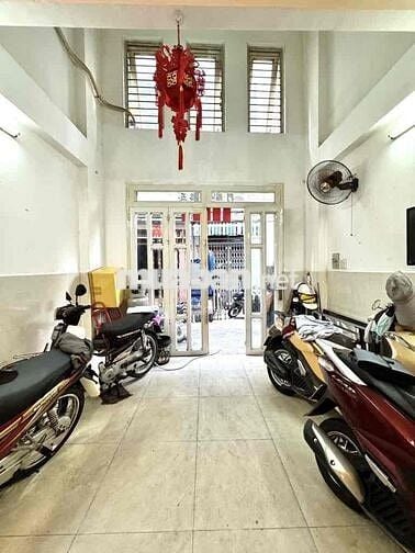 CỰC HIẾM, TRẦN PHÚ, PHƯỜNG 7, QUẬN 5