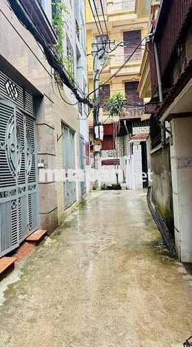 Bán Nhà TRẦN CUNG - 56m -4 TẦNG- 4m MT- Ngõ Thông 3 gác tránh Bán Nhà TRẦN CUNG - 56m -4 TẦNG- 4m MT- Ngõ Thông 3 gác tránh