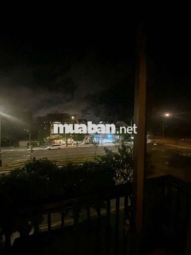 Cho thuê phòng đầy đủ nội thất ngay bãi tắm Sơn Thủy