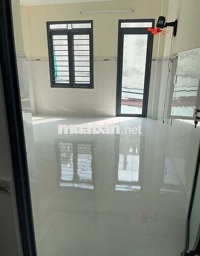 Nhà mới xây Tô Ký đối diện Cao Đẳng FPT, Phần mềm quang trung