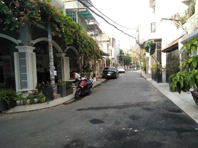nhà 2 mặt tiền phạm huy thông p5 gò vấp. trệt 3 lầu. 