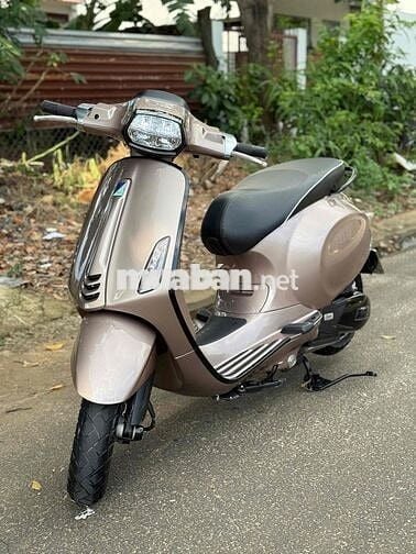 Cần bán VESPA_IGET_UP_LED - Biển phố - Chính chủ