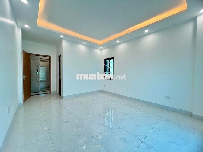 🏡 Đại Cát– 34m² – MT 5.5m – 5 tầng thang máy –Bắc Từ Liêm – Giá 6.5 tỷ