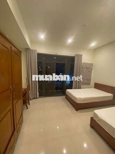 Cho thuê phòng đầy đủ nội thất ngay bãi tắm Sơn Thủy