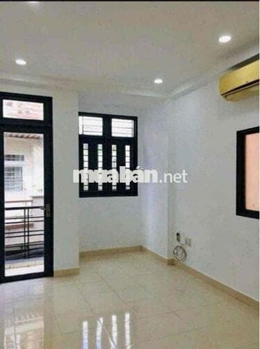 Cho thuê nhà mới - 1trệt 2lầu - đường Nguyễn Tri Phương, Q10 2pn