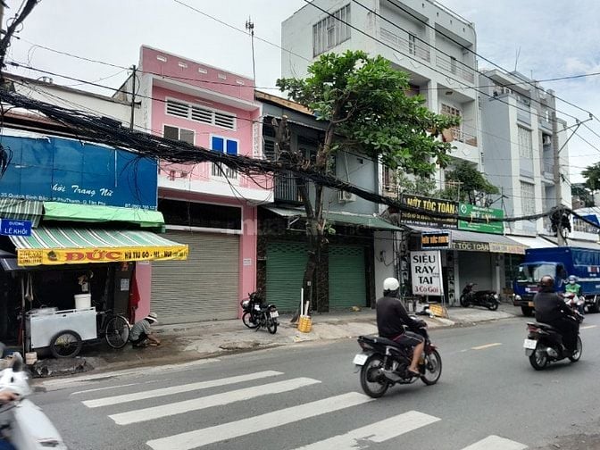 Cho thuê nhà Mặt tiền 40 Lê Khôi, P.Phú Thạnh, Tân Phú - 11 Triệu/Thán