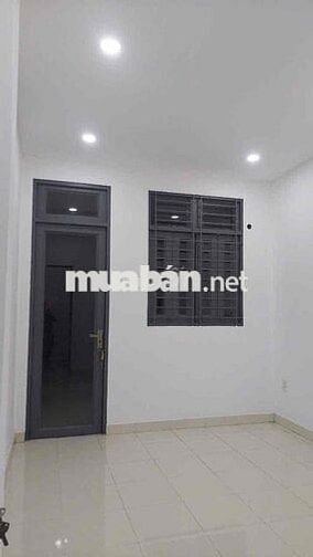 Cho thuê nhà mới - 1trệt 2lầu - đường Nguyễn Tri Phương, Q10 2pn