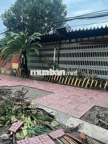 cho thuê mặt tiền dg số 1 KDC Vĩnh lộc Bình tân DT 26x11 280m2 25tr