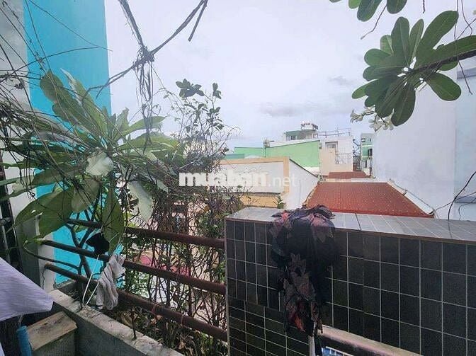NHÀ 3 TẦNG ĐẸP — PHƯỜNG PHÚ TRUNG - KHUÔNG VIỆT (6,5m x 8,5m)