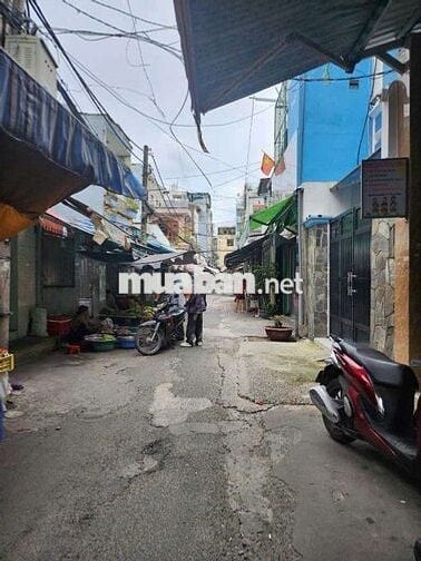 NHÀ 3 TẦNG ĐẸP — PHƯỜNG PHÚ TRUNG - KHUÔNG VIỆT (6,5m x 8,5m)