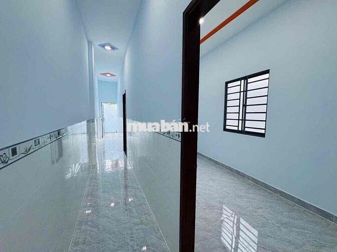 kẹt tiền ngân hàng cần bán gấp căn nhà 1 trệt 1 lầu