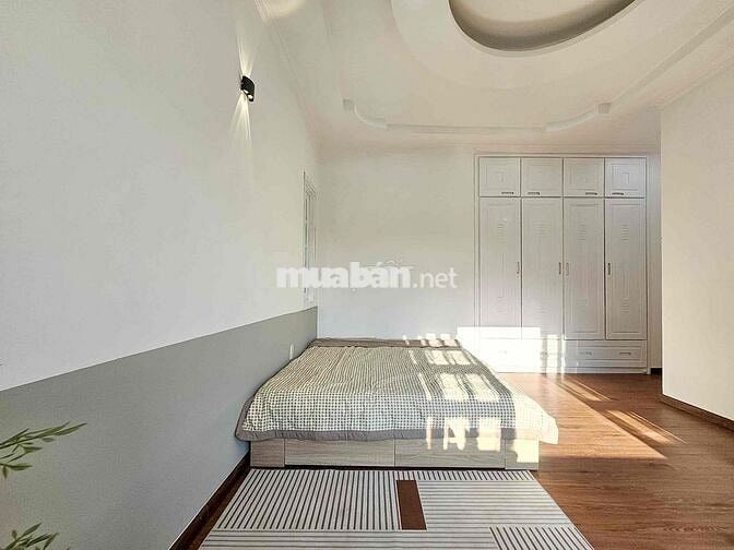 Chung cư mini ngay cầu nguyễn văn cừ rộng hơn 25m2 cửa sổ trời lớn