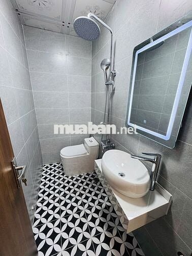 CĂN HỘ ĐẸP – NƠ 9B LINH ĐÀM – FULL NỘI THẤT MỚI – CÓ SỔ