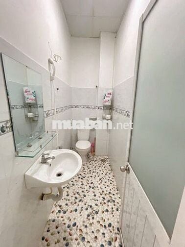 Nhà Đẹp Giáp Ranh Bình Chiểu Khu Chế Xuất Linh Trung 2, Trệt lầu 100m2
