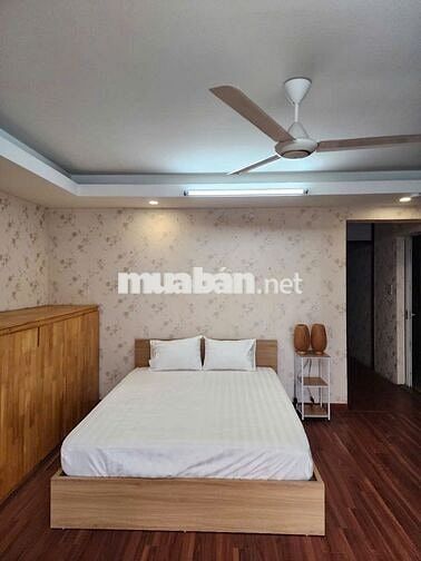 Cho thuê studio 45m2 Tôn Thất Thiệp full đồ có ban công, giá 8,5 triệu