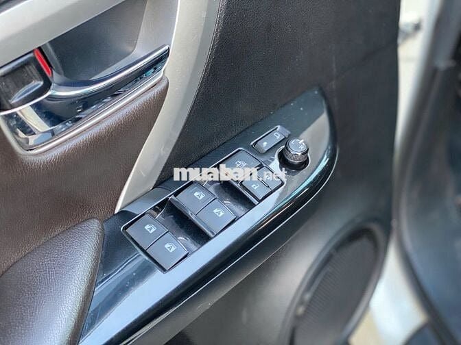 Toyota Fortuner 2019 2.8V 4x4 AT - 135000 km