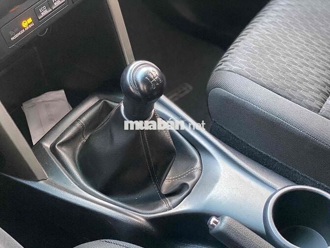 Toyota Innova 2018 2.0E - 49000 km