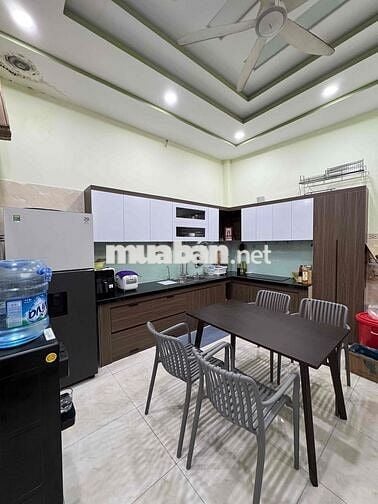 Khu Tên Lửa - Tỉnh Lộ 10, nhà hẻm 3 xẹt, cách HXH 10 bước chân