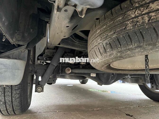 Toyota Innova 2018 2.0E - 49000 km 7 c số sàn