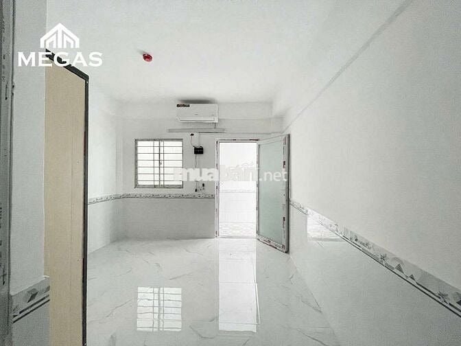 Căn Hộ Không gác _ Giá rẻ Trung Tâm Q6 _ Gần Cầu Hậu Giang📍Giá tốt🔔