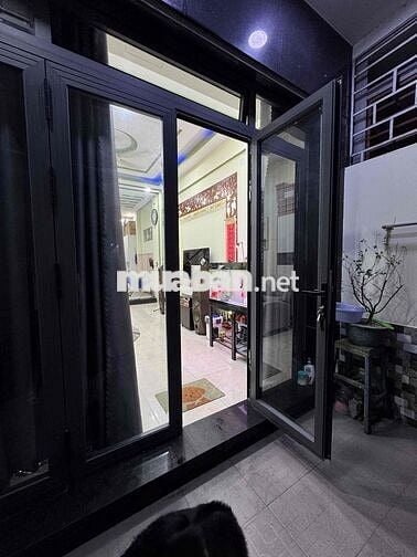 Khu Tên Lửa - Tỉnh Lộ 10, nhà hẻm 3 xẹt, cách HXH 10 bước chân