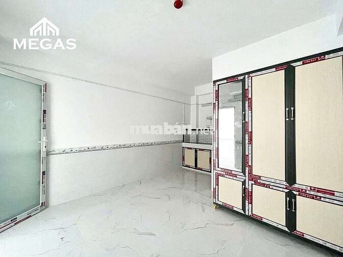 Căn Hộ Không gác _ Giá rẻ Trung Tâm Q6 _ Gần Cầu Hậu Giang📍Giá tốt🔔