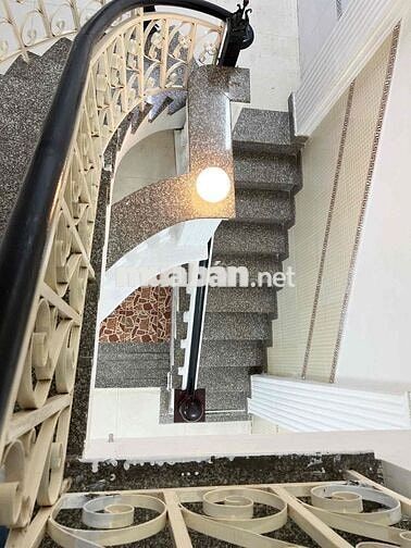 cho thuê nhà nguyên căn hẻm xe tải Tam Bình 3PN