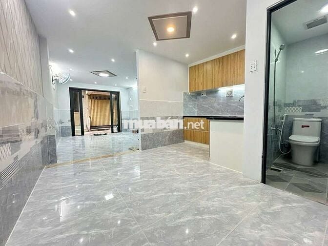 VĂN THÂN Q6 - NHÀ 3 TẦNG - MỚI ĐẸP - 32M2 - SỔ NỞ HẬU HƠN 4M TÀI LỘC