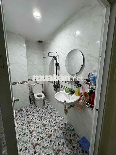 Khu Tên Lửa - Tỉnh Lộ 10, nhà hẻm 3 xẹt, cách HXH 10 bước chân
