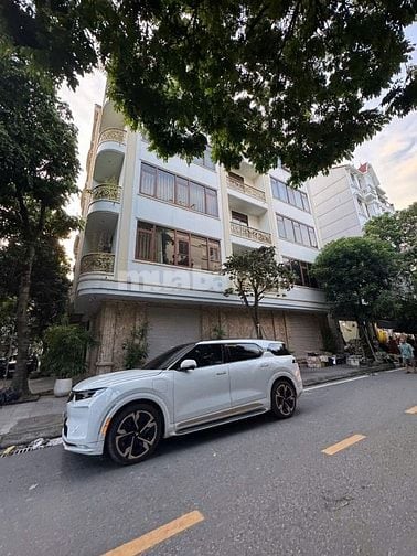 Phân Lô quân đội 918 Sân golf - Vỉa hè 3 oto tránh dt 90m2 mt 5.5m  Phân Lô quân đội 918 Sân golf - Vỉa hè 3 oto tránh dt 90m2 mt 5.5m