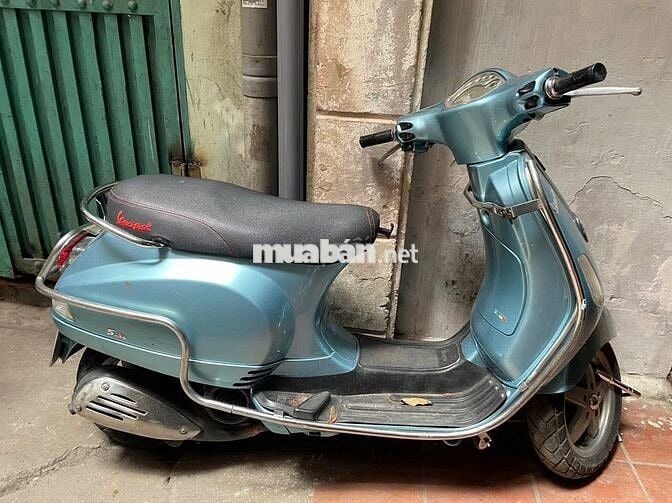 LX Nữ đi đăng ký 2011 - Bsx :05868 - 6,5trieu