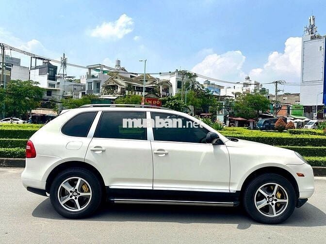 Porsche Cayenne 3.2 rất ít hao xang nhập 2005