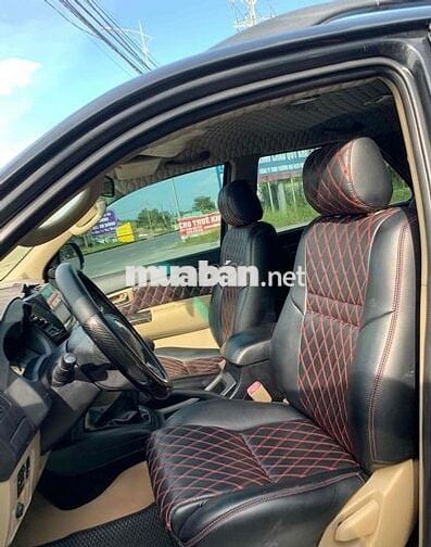 Toyota Fortuner 2014 2.5G - 200000 km
