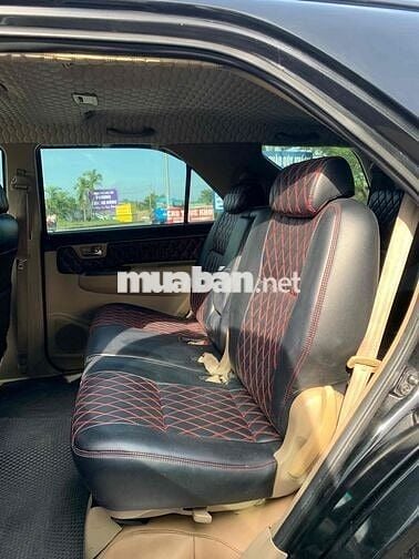 Toyota Fortuner 2014 2.5G - 200000 km