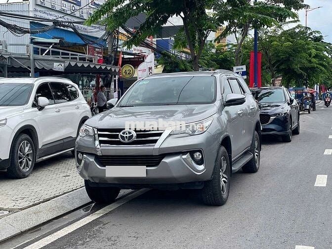 TOYOTA FORTUNER 2018- 36000 km